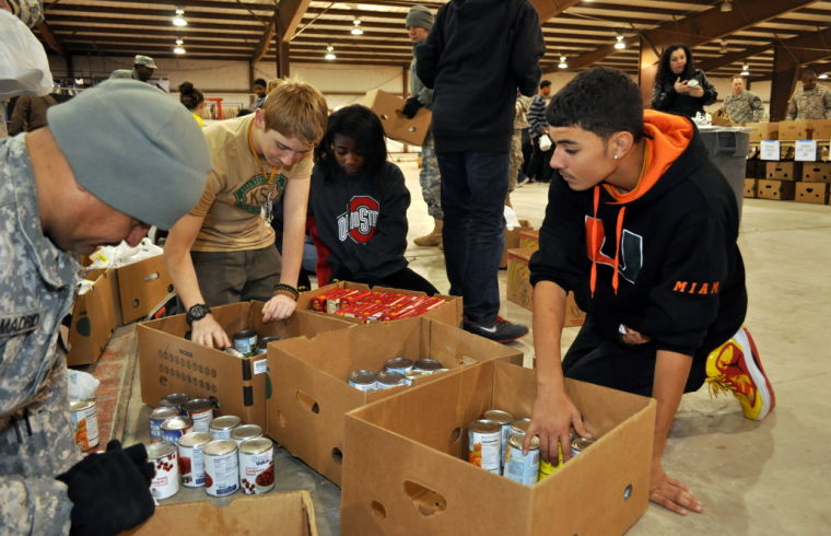 Food Drive Bryan Correira 0181.JPG